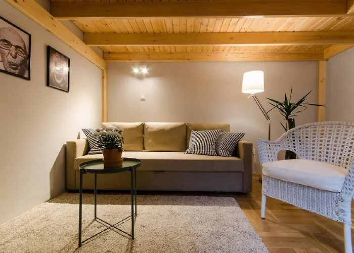 Sesame Wide * Budapesta