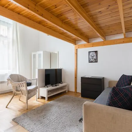 Sesame Wide * Βουδαπέστη